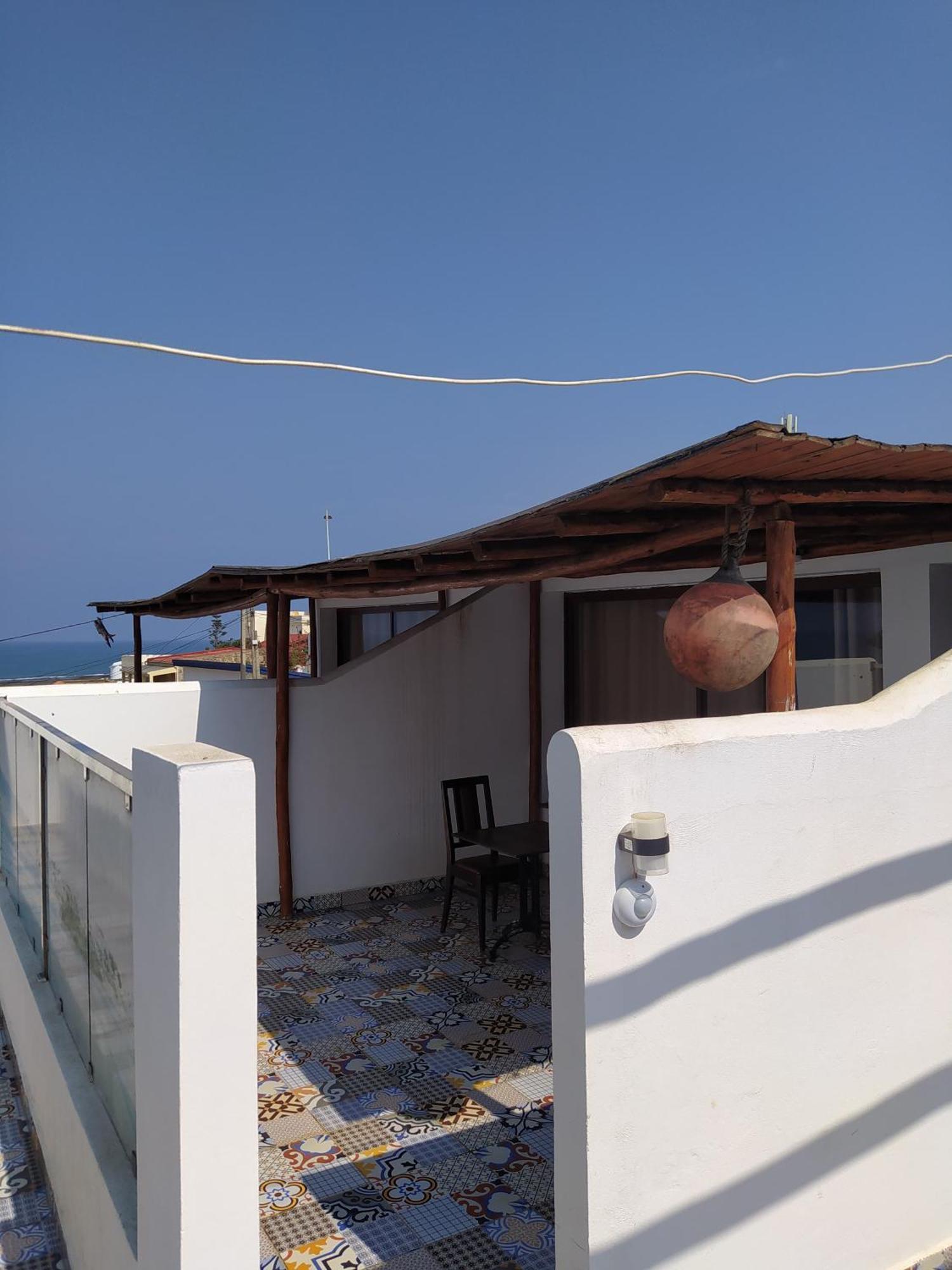 Kabano Beach Auberge Cafe Restaurant Мулай-Буссельхам Екстер'єр фото